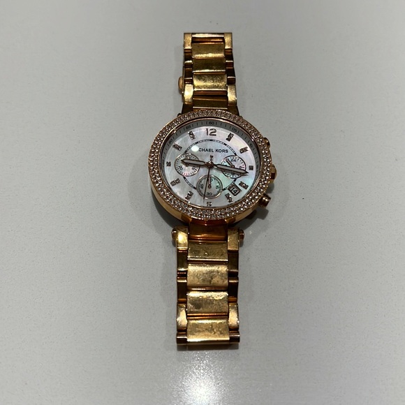 Rose Gold Michael Kors Women’s Watch - Picture 2 of 5